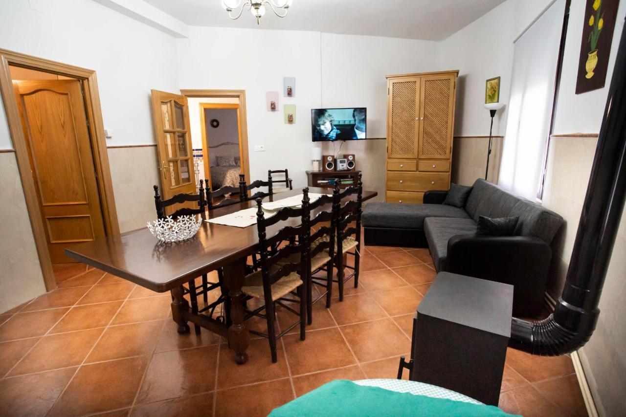 Casa Rural Abuela Andrea Almonacid de Toledo المظهر الخارجي الصورة
